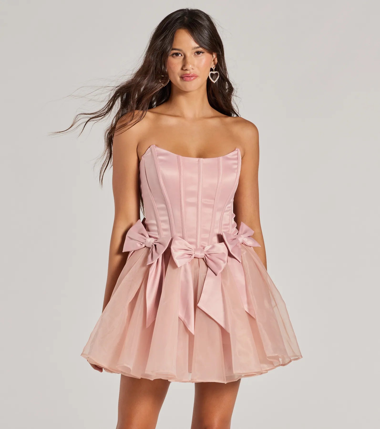 Mini dresses with ruched bodices for a feminine touch Jaimie Strapless Corset Bow A-Line Party Dress Mini dresses with ruched bodices for a feminine touch Jaimie Strapless Corset Bow A-Line Party Dress