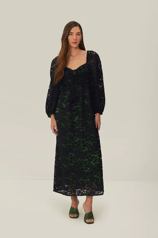 Midi dresses with ruched sleeves for a more fitted and stylish arm look Black Lace Long Sleeve Midi Dress Midi dresses with ruched sleeves for a more fitted and stylish arm look Black Lace Long Sleeve Midi Dress