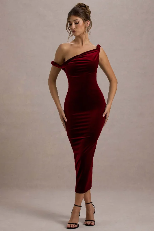 Midi dresses with geometric cutouts for a contemporary and edgy look Carella | Berry Velvet Twisted Asymmetric Midi Dress Midi dresses with geometric cutouts for a contemporary and edgy look Carella | Berry Velvet Twisted Asymmetric Midi Dress