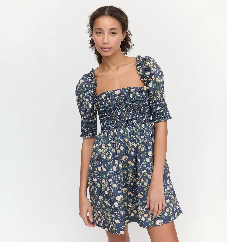 Mini dresses with spaghetti straps for a delicate look The Lila Nap Dress - Navy Bluebonnet Mini dresses with spaghetti straps for a delicate look The Lila Nap Dress - Navy Bluebonnet
