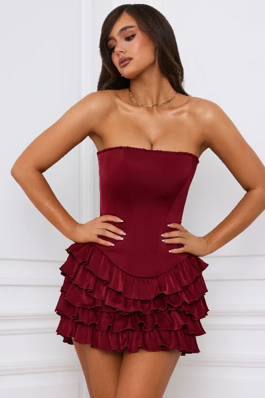 Sequined mini dresses for New Year's Eve Bandeau Ruffled Tiered Corset Mini Dress in Berry Red Sequined mini dresses for New Year's Eve Bandeau Ruffled Tiered Corset Mini Dress in Berry Red