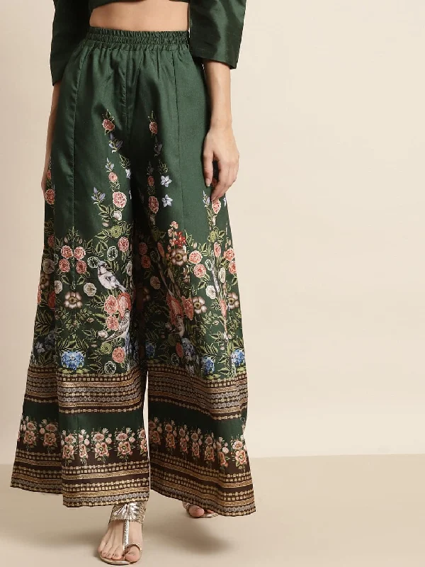 Plus Size Women's Elastic - Waist Culottes in Earth TonesGreen Floral Kali Palazzo Pants
