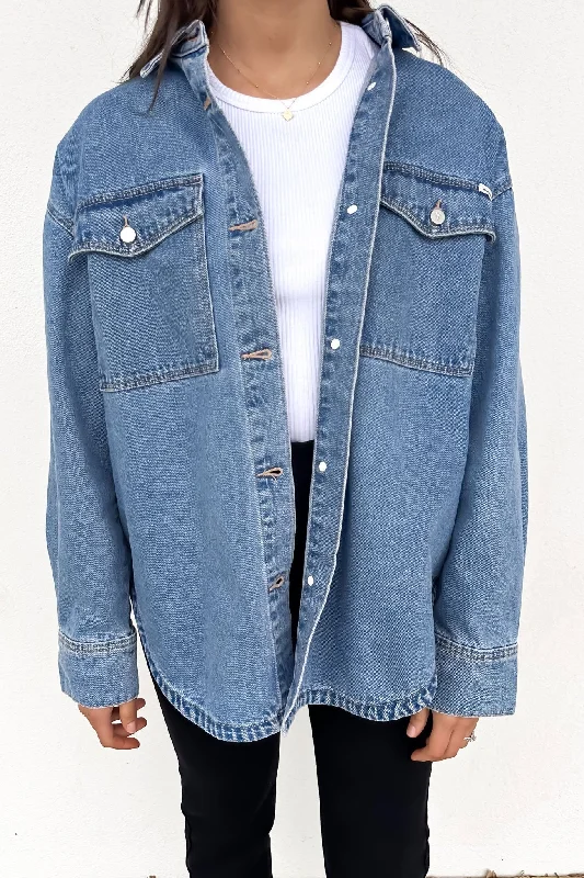 Women's military - style jackets with epaulets for a tough and fashionable appearanceA Ada Shacket Women's military - style jackets with epaulets for a tough and fashionable appearanceA Ada Shacket
