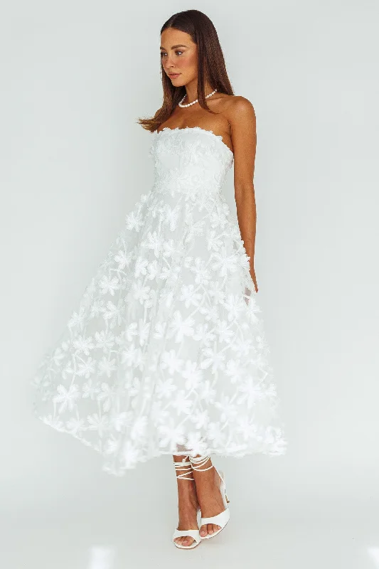 Ruffled Women Dress with Multiple Layers for a Playful and Girly StyleDori Floral Embellished Midi Dress White Ruffled Women Dress with Multiple Layers for a Playful and Girly StyleDori Floral Embellished Midi Dress White