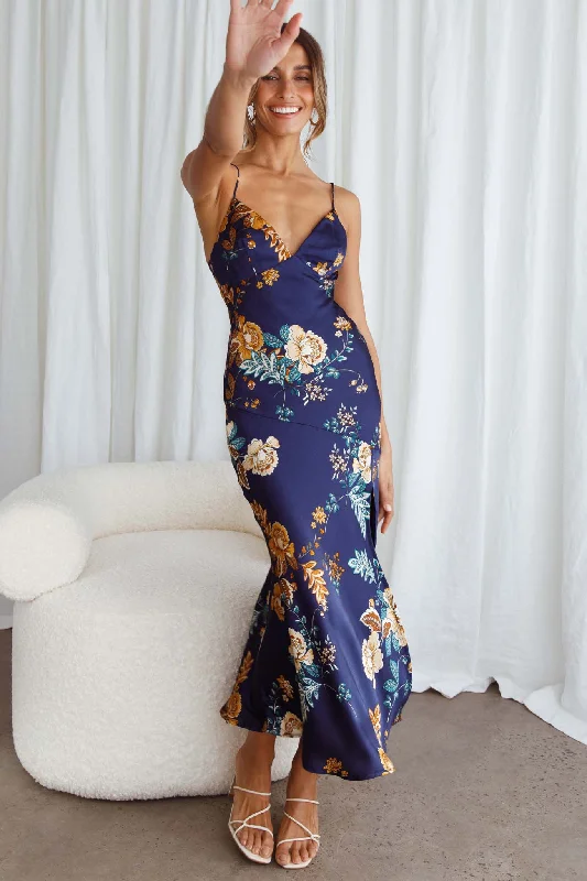 Ruffled Women Dress with Multiple Layers for a Playful and Girly StyleDowntown Cami Strap Front Split Midi Dress Oriental Flower Print Navy Ruffled Women Dress with Multiple Layers for a Playful and Girly StyleDowntown Cami Strap Front Split Midi Dress Oriental Flower Print Navy
