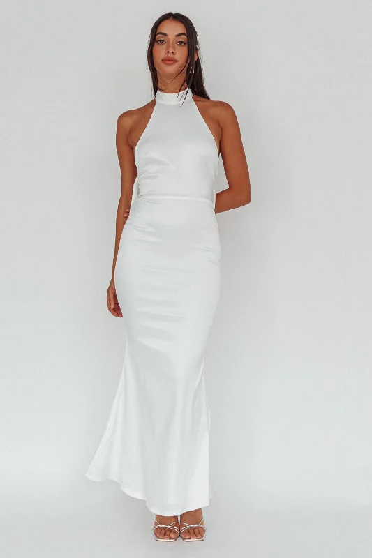 Ruffled Women Dress with Multiple Layers for a Playful and Girly StyleFifth Avenue Bow Back Maxi Dress White Ruffled Women Dress with Multiple Layers for a Playful and Girly StyleFifth Avenue Bow Back Maxi Dress White