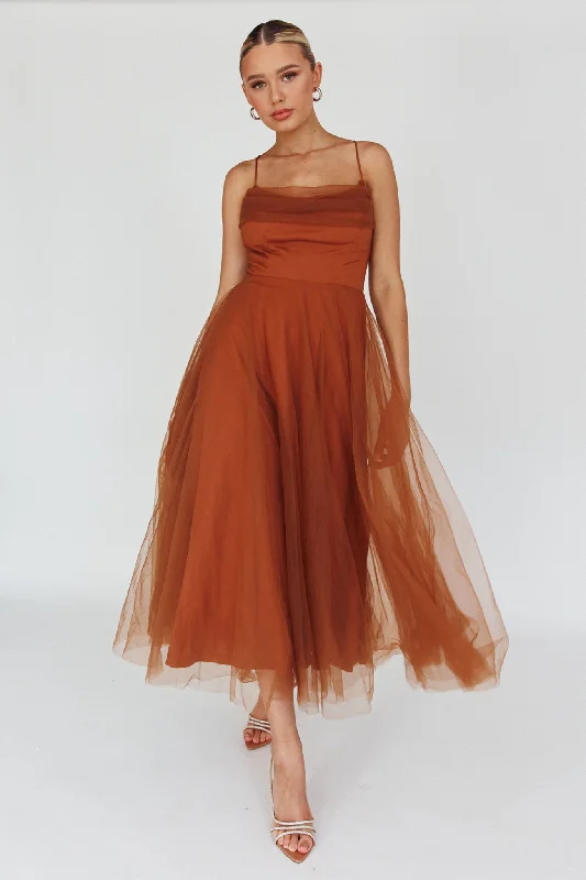 Strapless Women Dress with a Built - in Bra for Comfort and SupportFloating By Pleated Neckline Mesh Midi Dress Brown Strapless Women Dress with a Built - in Bra for Comfort and SupportFloating By Pleated Neckline Mesh Midi Dress Brown