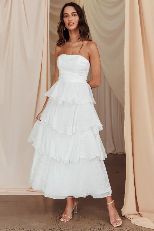 Pleated Women Dress with a Timeless and Elegant TextureGiavana Strapless Layered Midi Dress Off White Pleated Women Dress with a Timeless and Elegant TextureGiavana Strapless Layered Midi Dress Off White