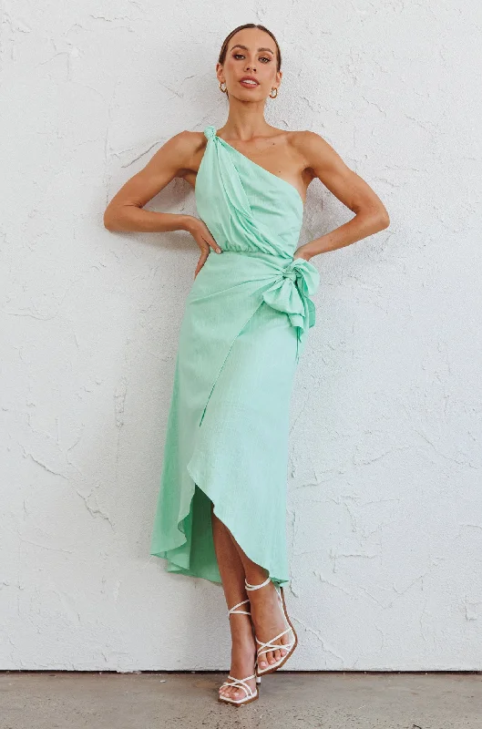 Long - Sleeve Women Dress in Velvet for a Luxurious Winter LookIsland Time One-Shoulder Midi Dress Mint