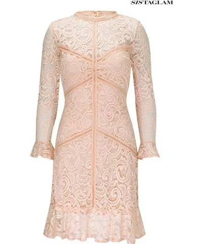 Maxi Women Dress with Floral Print for a Bohemian VibeLace Long Sleeve Dress