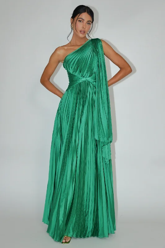 Halter Neck Women Dress to Show Off the Shoulders and NecklineLaxmi Accordion Pleat Maxi Dress Kelly Green Halter Neck Women Dress to Show Off the Shoulders and NecklineLaxmi Accordion Pleat Maxi Dress Kelly Green