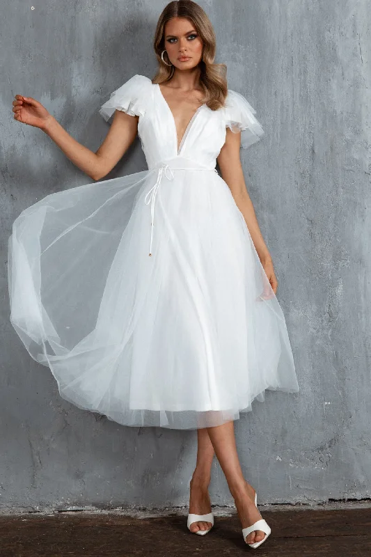 Halter Neck Women Dress to Show Off the Shoulders and NecklineLeap Of Faith Frill Shoulder Tulle Midi Dress White Halter Neck Women Dress to Show Off the Shoulders and NecklineLeap Of Faith Frill Shoulder Tulle Midi Dress White