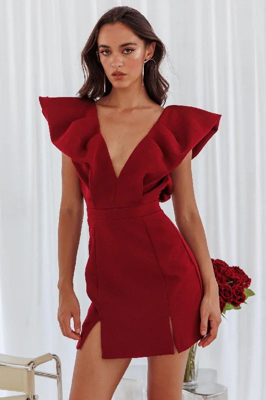 Pleated Women Dress with a Timeless and Elegant TextureLiardon Bubble Sleeve V-Neckline Mini Dress Wine Pleated Women Dress with a Timeless and Elegant TextureLiardon Bubble Sleeve V-Neckline Mini Dress Wine