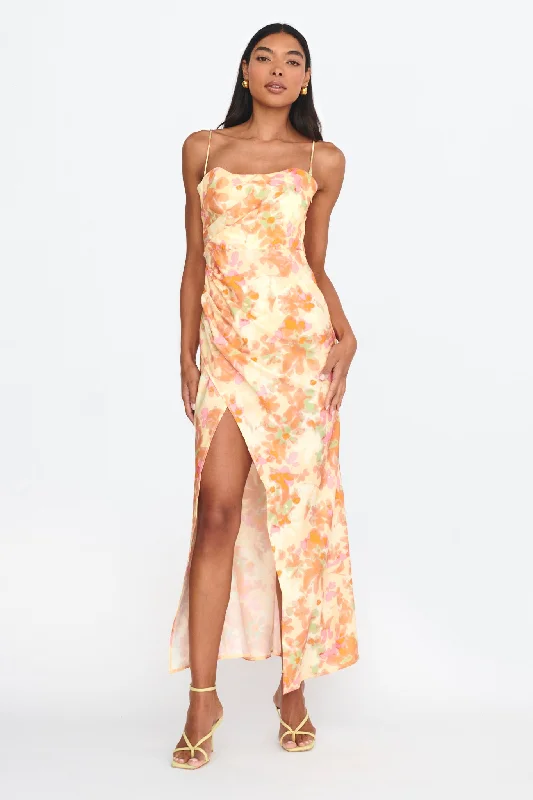 Little Black Women Dress with Sequins for a Glamorous Night OutMarianna Twist Back Maxi Dress Orange Little Black Women Dress with Sequins for a Glamorous Night OutMarianna Twist Back Maxi Dress Orange