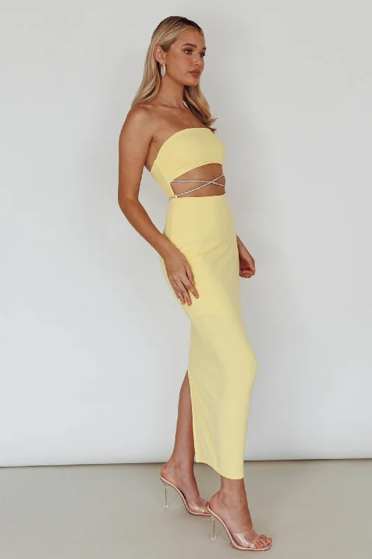 Ruffled Women Dress with Multiple Layers for a Playful and Girly StyleNohemi Strapless Diamante Midi Dress Yellow Ruffled Women Dress with Multiple Layers for a Playful and Girly StyleNohemi Strapless Diamante Midi Dress Yellow