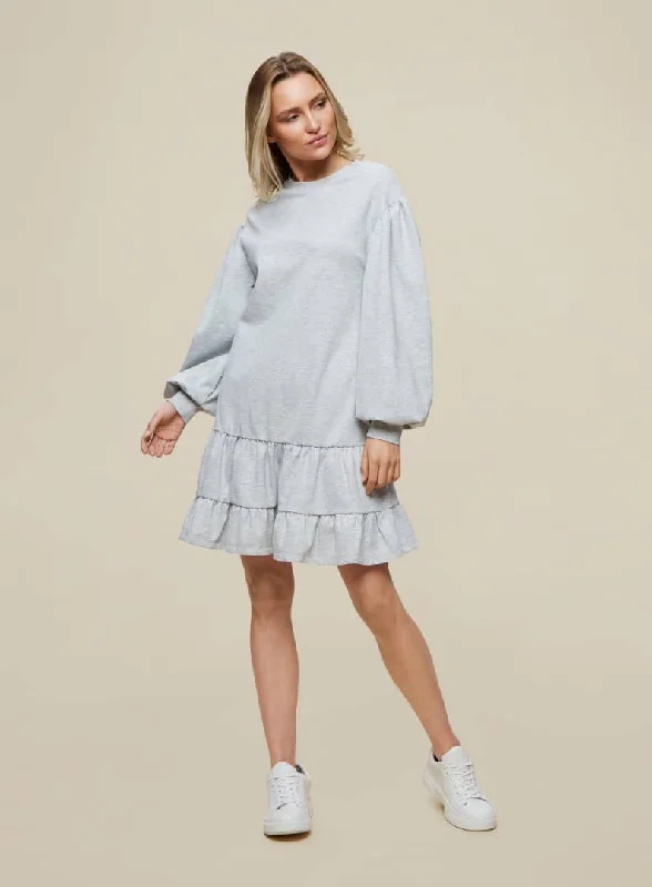 Halter Neck Women Dress to Show Off the Shoulders and NecklinePleated Kneel Flare Midi Dress Halter Neck Women Dress to Show Off the Shoulders and NecklinePleated Kneel Flare Midi Dress