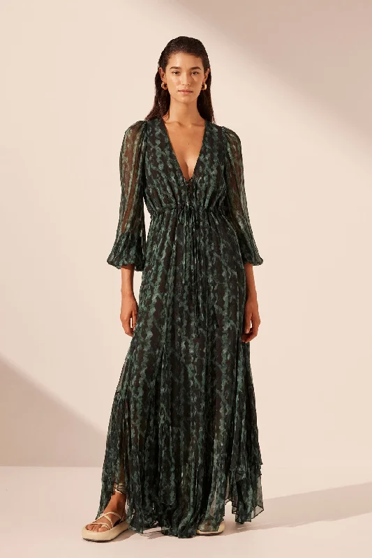 Printed Abstract Women Dress for a Modern and Artistic AppealREMI LACE FRONT MAXI DRESS Printed Abstract Women Dress for a Modern and Artistic AppealREMI LACE FRONT MAXI DRESS