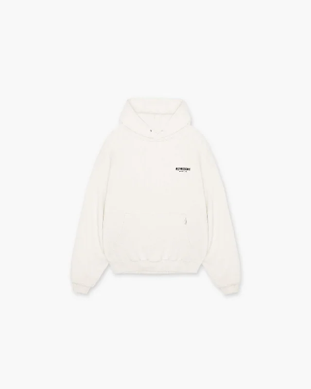Women's hoodie with a glittery print for a glamorous and sparkly appearanceRepresent Owners Club Hoodie - Flat White