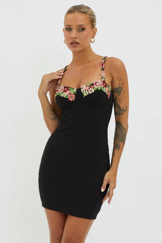 Shift Women Dress with a Simple and Classic Design for Everyday WearRose Garden Floral Applique Bodycon Mini Dress Black Shift Women Dress with a Simple and Classic Design for Everyday WearRose Garden Floral Applique Bodycon Mini Dress Black