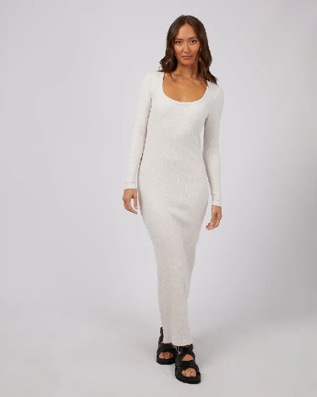 Mermaid - Style Women Dress with a Fitted Silhouette for Special OccasionsSilent Theory Hazel L/S Maxi Dress Oatmeal Mermaid - Style Women Dress with a Fitted Silhouette for Special OccasionsSilent Theory Hazel L/S Maxi Dress Oatmeal