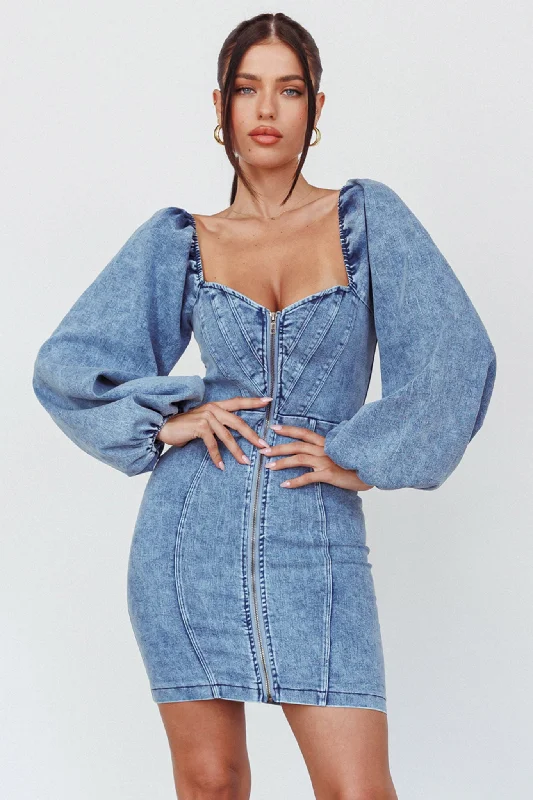 Ruffled Women Dress with Multiple Layers for a Playful and Girly StyleTasmyn Balloon Sleeve Zipper Mini Dress Denim Ruffled Women Dress with Multiple Layers for a Playful and Girly StyleTasmyn Balloon Sleeve Zipper Mini Dress Denim