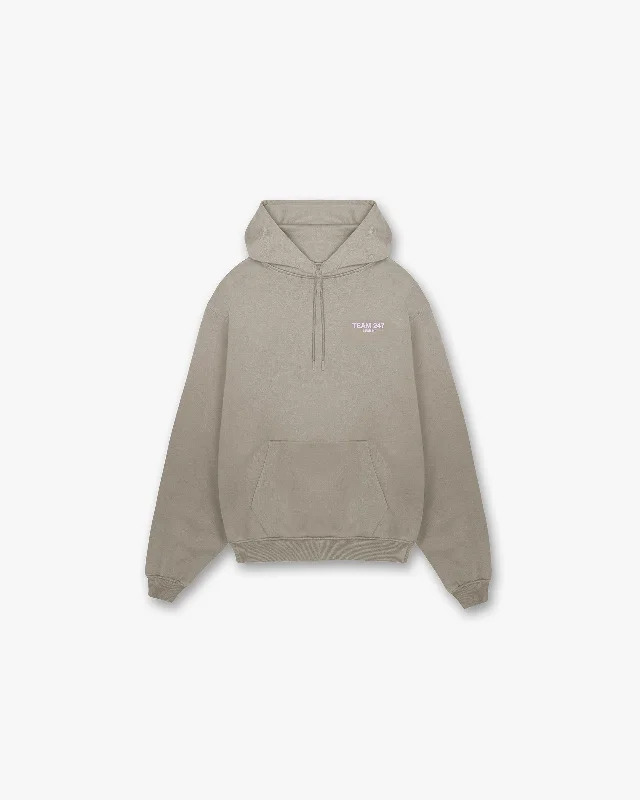 Women's quarter - zip sweatshirt made of organic cotton for eco - conscious fashionTeam 247 Oversized Hoodie - Khaki Lilac