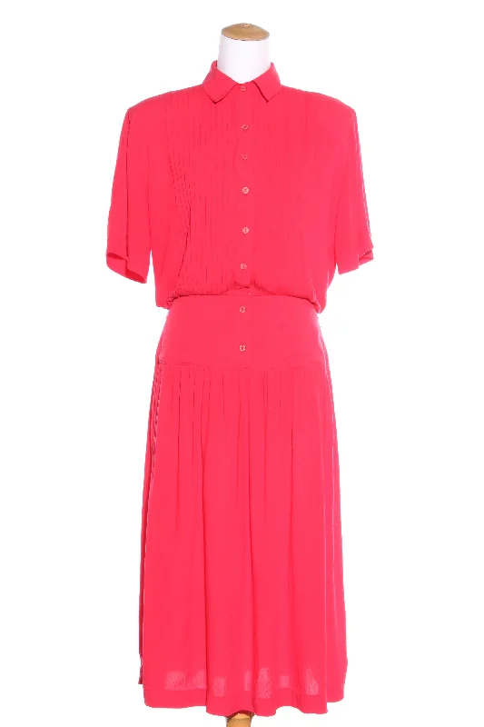 Plus Size Women Dress with a Flattering A - Line Cut for Comfort and Style Plus Size Women Dress with a Flattering A - Line Cut for Comfort and Style RAPPORT (NZ) Vintage crimson shirt dress! 12