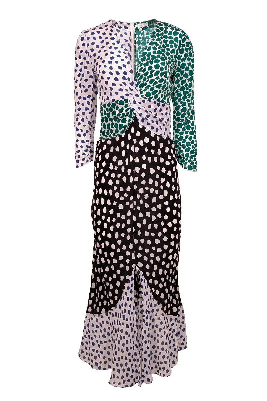 Pleated Women Dress with a Timeless and Elegant Texture Pleated Women Dress with a Timeless and Elegant Texture Rixo - White, Blue, Green, & Black Spotted Print Dress Sz XS Pleated Women Dress with a Timeless and Elegant Texture Pleated Women Dress with a Timeless and Elegant Texture Rixo - White, Blue, Green, & Black Spotted Print Dress Sz XS