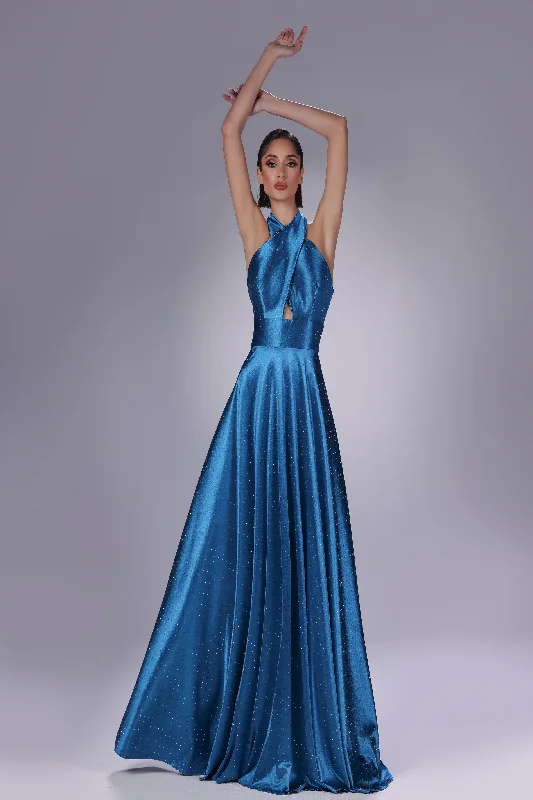 Pleated Women Dress with a Timeless and Elegant Texture Pleated Women Dress with a Timeless and Elegant Texture Sara Badr 27546