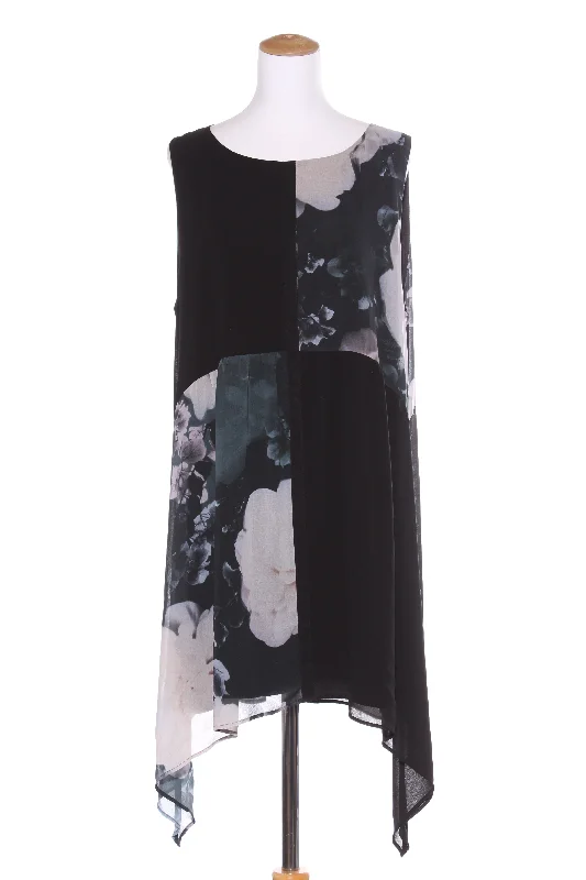 Maxi Women Dress with Floral Print for a Bohemian Vibe Maxi Women Dress with Floral Print for a Bohemian Vibe WHISTLE - Floral print panel tunic! 18 Maxi Women Dress with Floral Print for a Bohemian Vibe Maxi Women Dress with Floral Print for a Bohemian Vibe WHISTLE - Floral print panel tunic! 18