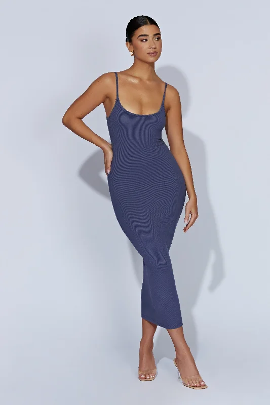 Midi dresses with ruched bodices for a feminine and fitted feelAlexis Ribbed Cami Midi Dress - Midnight Navy Midi dresses with ruched bodices for a feminine and fitted feelAlexis Ribbed Cami Midi Dress - Midnight Navy