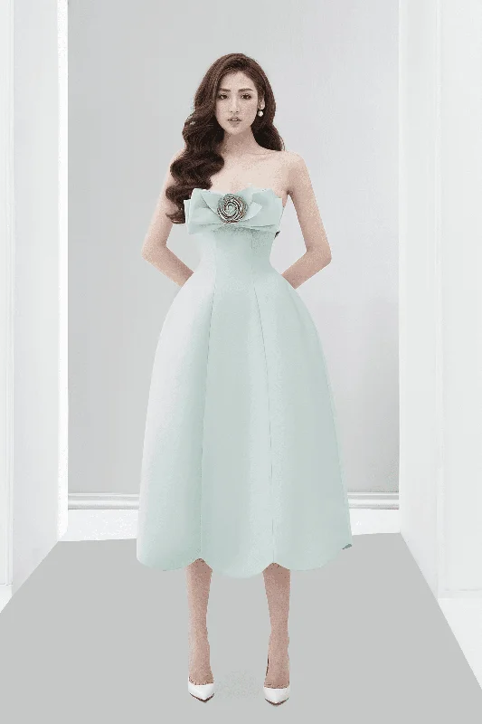 High - low midi dresses with geometric patterns for a modern partyCountess Strapless Sweetheart Neck Taffeta Midi Dress High - low midi dresses with geometric patterns for a modern partyCountess Strapless Sweetheart Neck Taffeta Midi Dress