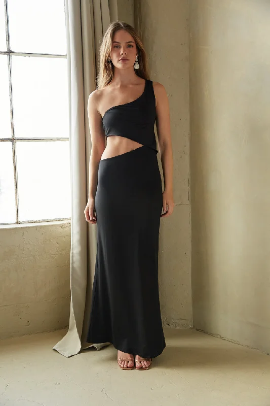 Midi dresses with halter necks for a stylish and comfortable optionJolie Asymmetrical Cutout Maxi Dress