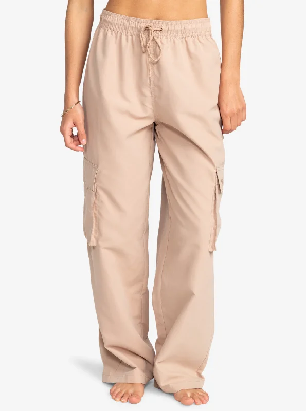 Women's petite - fit skinny pants High - waisted women jeans for a flattering silhouette Active Collection Baggy Sweatpants - Warm Taupe Women's petite - fit skinny pants High - waisted women jeans for a flattering silhouette Active Collection Baggy Sweatpants - Warm Taupe
