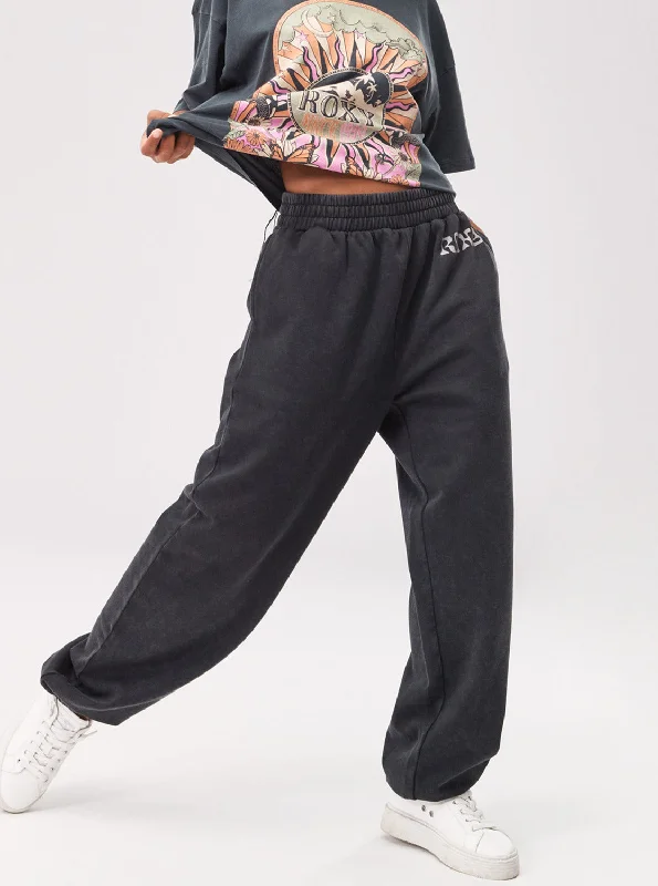 Women's designer brand pants High - rise flare women jeans for a 70s - inspired look Day Off Fleece Track Pants - Anthracite