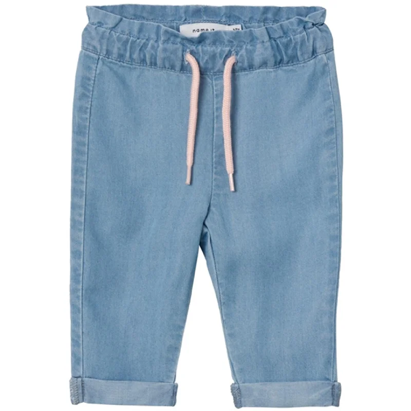 Women's pants for garden parties Colored women jeans in vibrant hues like red and yellow Name it Light Blue Denim Bella Baggy Jeans Noos Women's pants for garden parties Colored women jeans in vibrant hues like red and yellow Name it Light Blue Denim Bella Baggy Jeans Noos