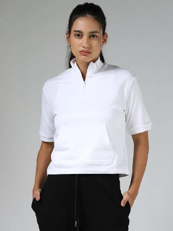 Women's pants for swimming (board shorts style) High - rise flare women jeans for a 70s - inspired look Studiofit White Zipper T-Shirt Women's pants for swimming (board shorts style) High - rise flare women jeans for a 70s - inspired look Studiofit White Zipper T-Shirt