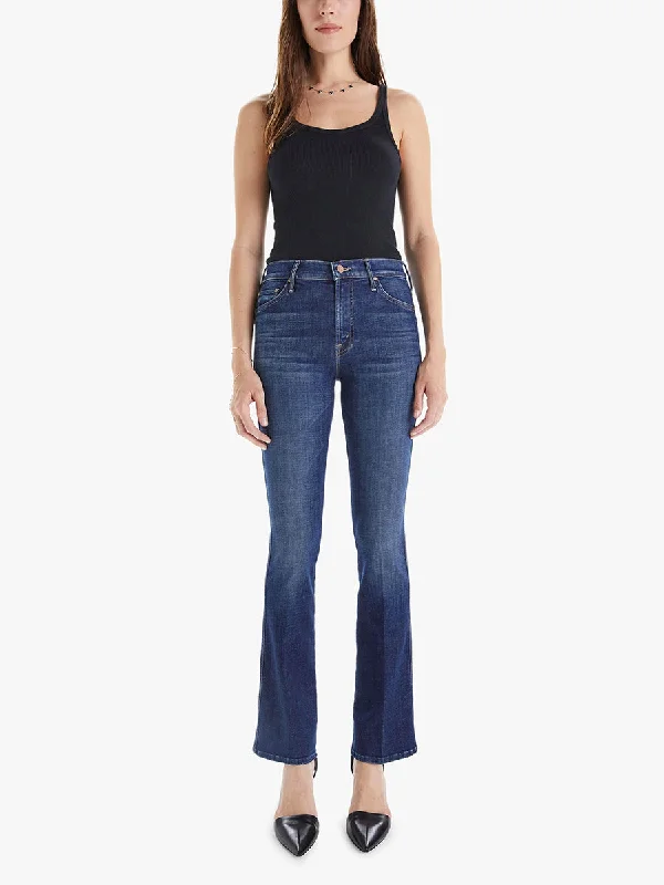 Women's expensive designer pants Dark - wash women jeans for a sophisticated and slimming effect The Double Insider Sneak Women's expensive designer pants Dark - wash women jeans for a sophisticated and slimming effect The Double Insider Sneak
