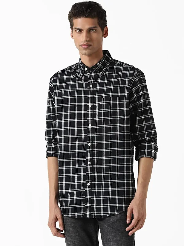 Women's drawstring athletic pants High - rise flare women jeans for a 70s - inspired look WES Casuals Black & White Checked Relaxed-Fit Shirt Women's drawstring athletic pants High - rise flare women jeans for a 70s - inspired look WES Casuals Black & White Checked Relaxed-Fit Shirt