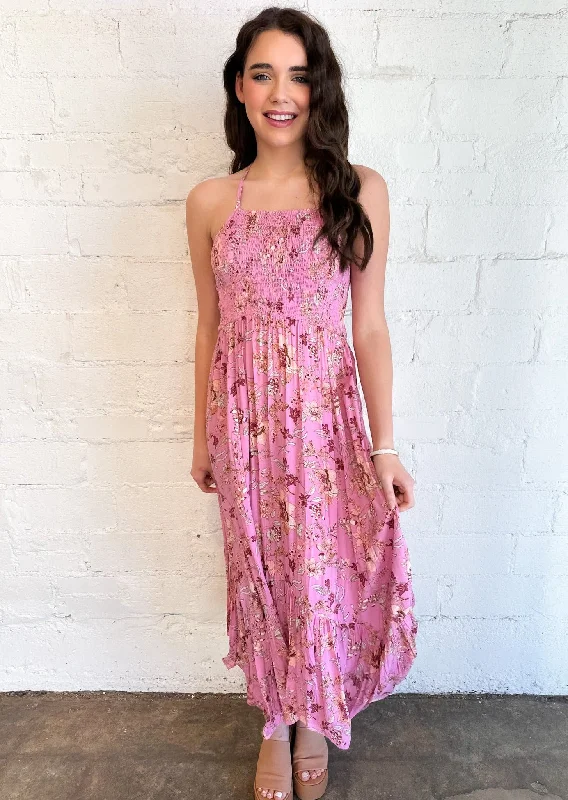 Ruffled maxi dresses with a tiered skirt for added volumeFree People Heat Wave Printed Maxi Ruffled maxi dresses with a tiered skirt for added volumeFree People Heat Wave Printed Maxi