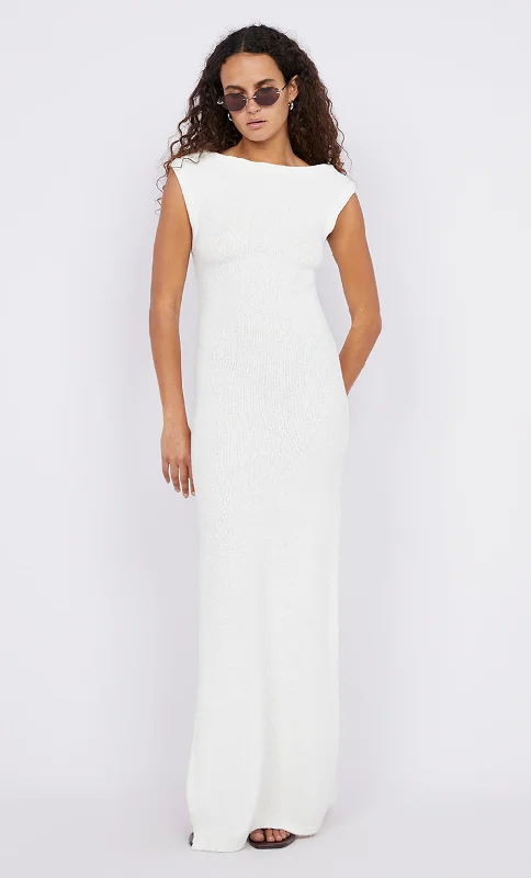Maxi dresses with a keyhole back for a sexy detailMARTHA ASYM MAXI DRESS - WHITE