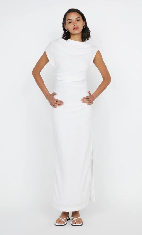 Maxi dresses with a belted empire waist for a more defined and flattering silhouetteSTEFFI GATHER DRESS - WHITE