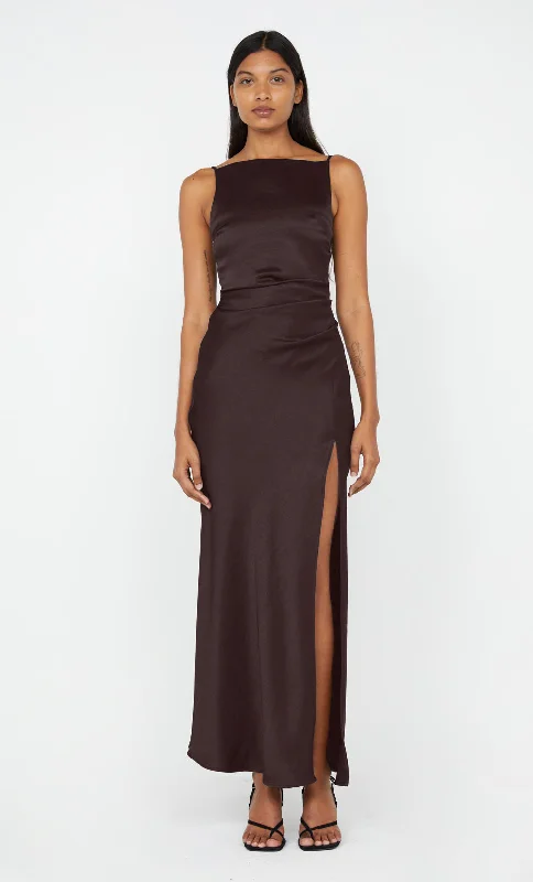 Maxi dresses with ribbed textures for a unique and tactile lookTHE DREAMER MAXI DRESS - DARK CHOCOLATE