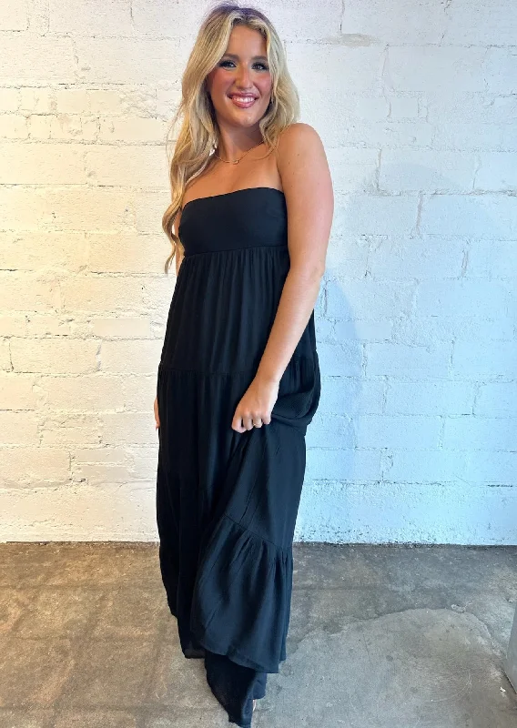 Denim maxi dresses with frayed hems for a casual lookXOXO Dress