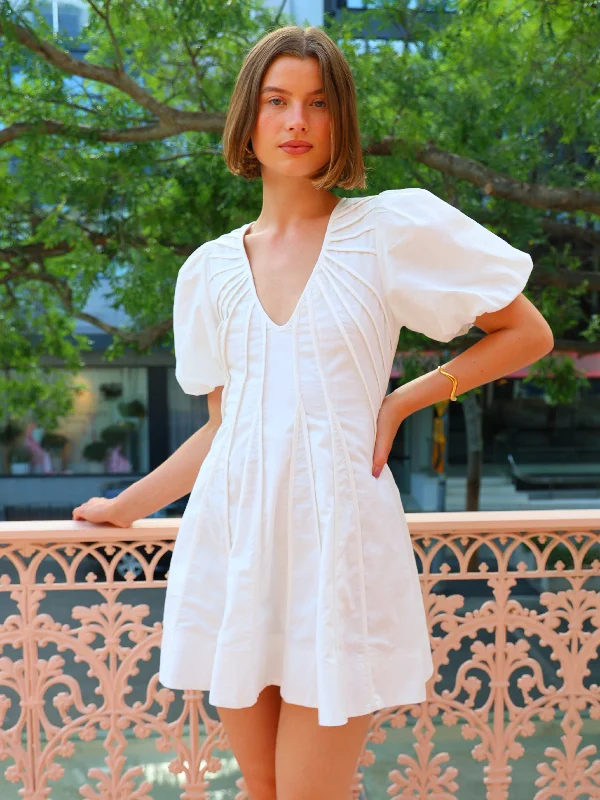 Mini dresses with polka dot patternsBy Nicola Sea Loving S/S Mini Dress in White