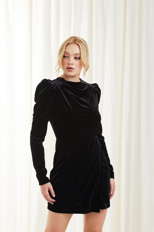 Mini dresses with wrap - around stylesDouble Second Black Shoulder Pad Velvet Dress