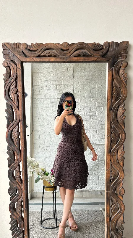 Bodycon dress in a neon color for a vibrant appearance​Crochet dress 32-34bust/l:33
