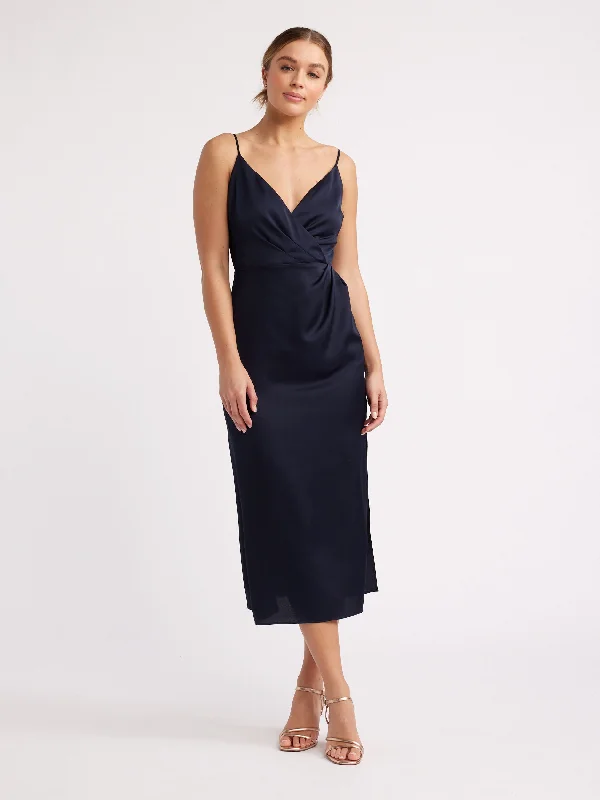 Cocktail dresses with a pom - pom trim and a short - sleeved styleMontreal Midi Dress Cocktail dresses with a pom - pom trim and a short - sleeved styleMontreal Midi Dress
