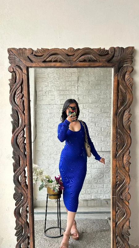 Bodycon dress with a ruffled trim​Sexy dress 32-34 bust/l:40
