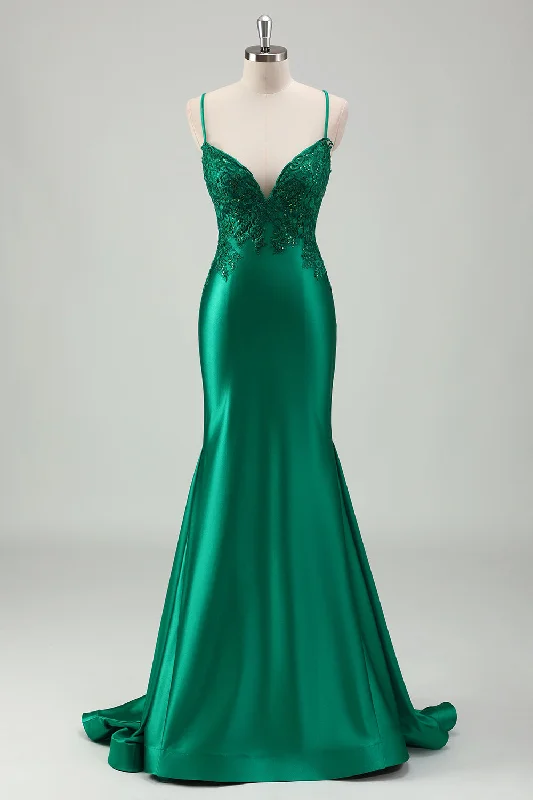 Strapless cocktail dresses with a sweetheart neckline and a full skirtSparkly Green Mermaid Spaghetti Straps Satin Long Prom Dress with Appliques Strapless cocktail dresses with a sweetheart neckline and a full skirtSparkly Green Mermaid Spaghetti Straps Satin Long Prom Dress with Appliques